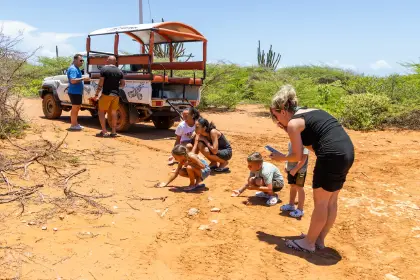bluefinncharters-jeep-safari-tour-curacao-19-2